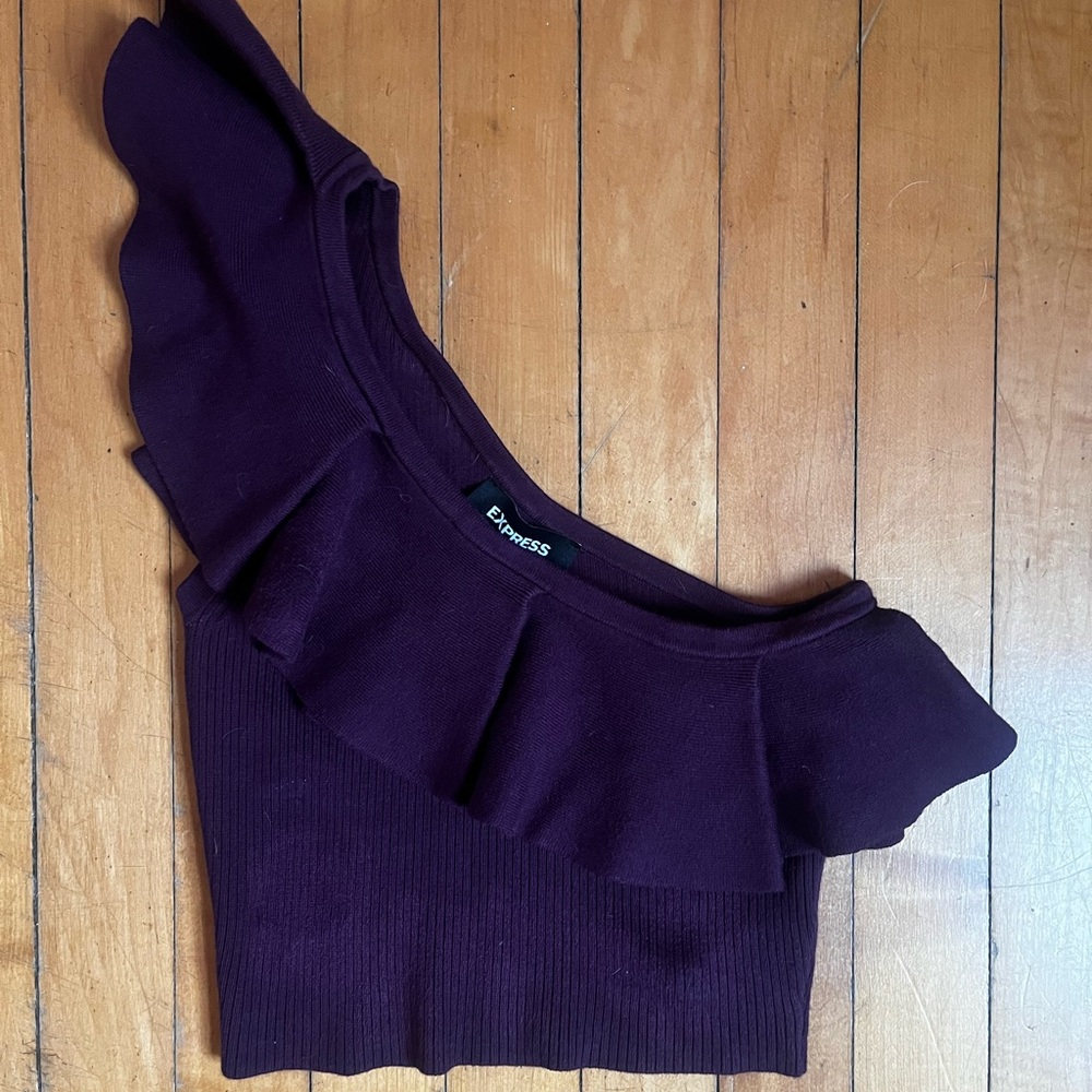 Express Purple One-Shoulder Top